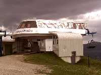 Upper station of the lift Medvedin pindlerv Mln * Krkonose Mountains (Giant Mts)